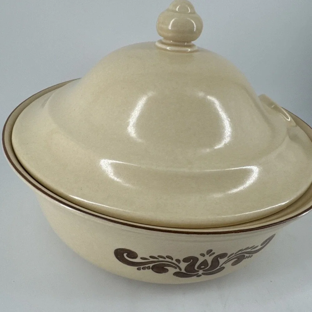 Casserole Dish With‎ Lid Soup Tureen 3 QT Pflatzgraff 320 MCM Vintage Dining